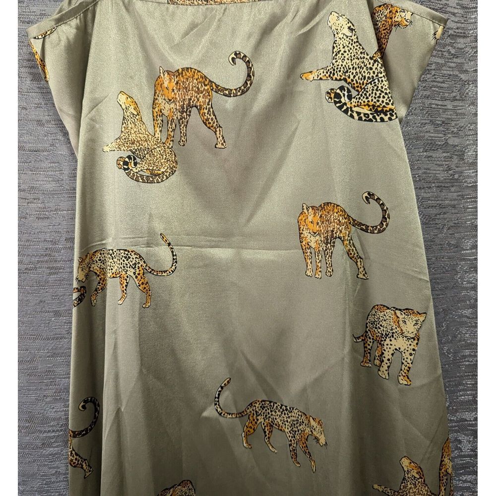 Shein Nightgown‎ Leopard Print Goldfish Gray Women's Medium - Picture 8 of 12